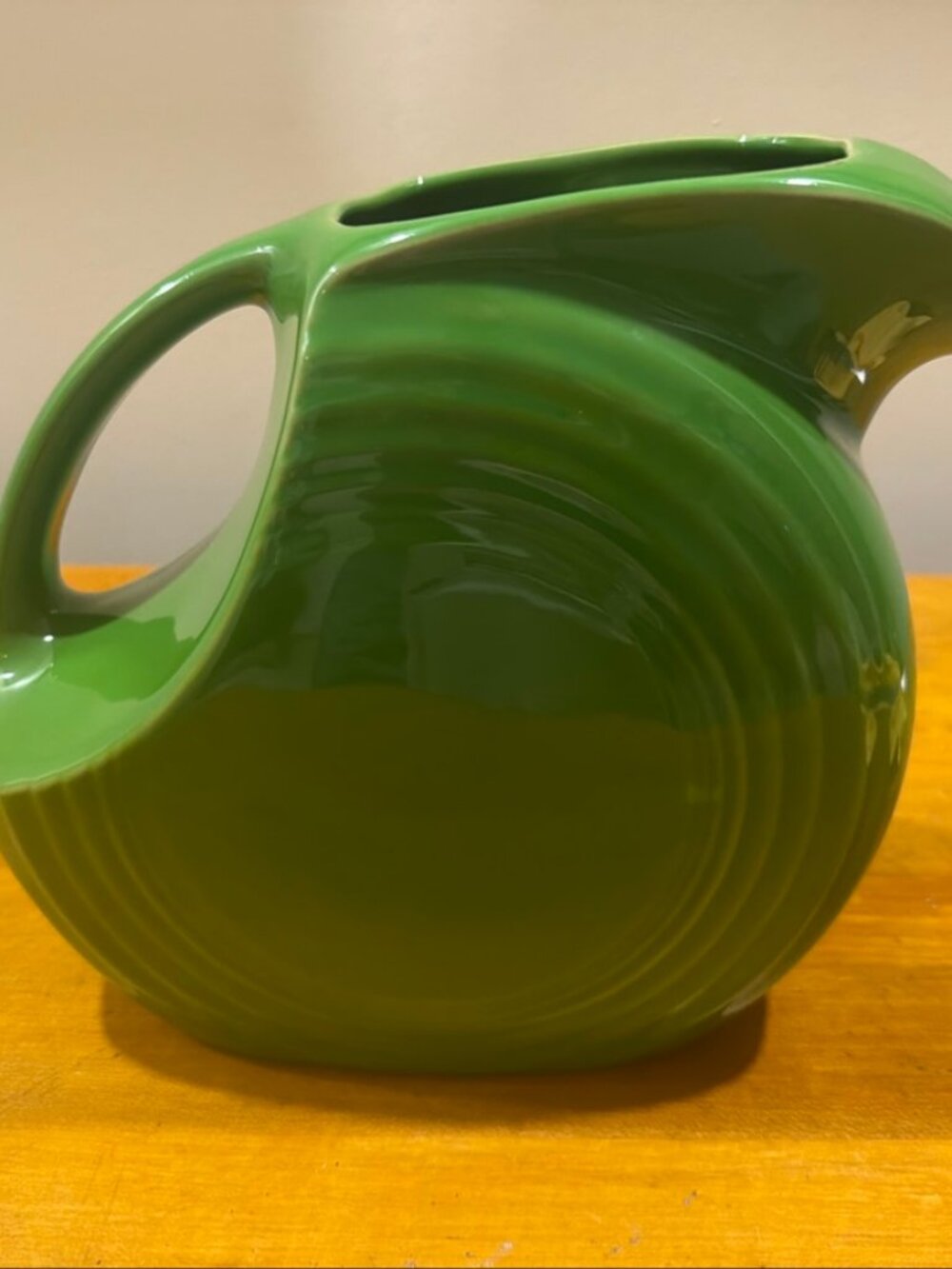 Fiesta Shamrock Large Disc Pitcher 67oz HLC USA Homer Laughlin